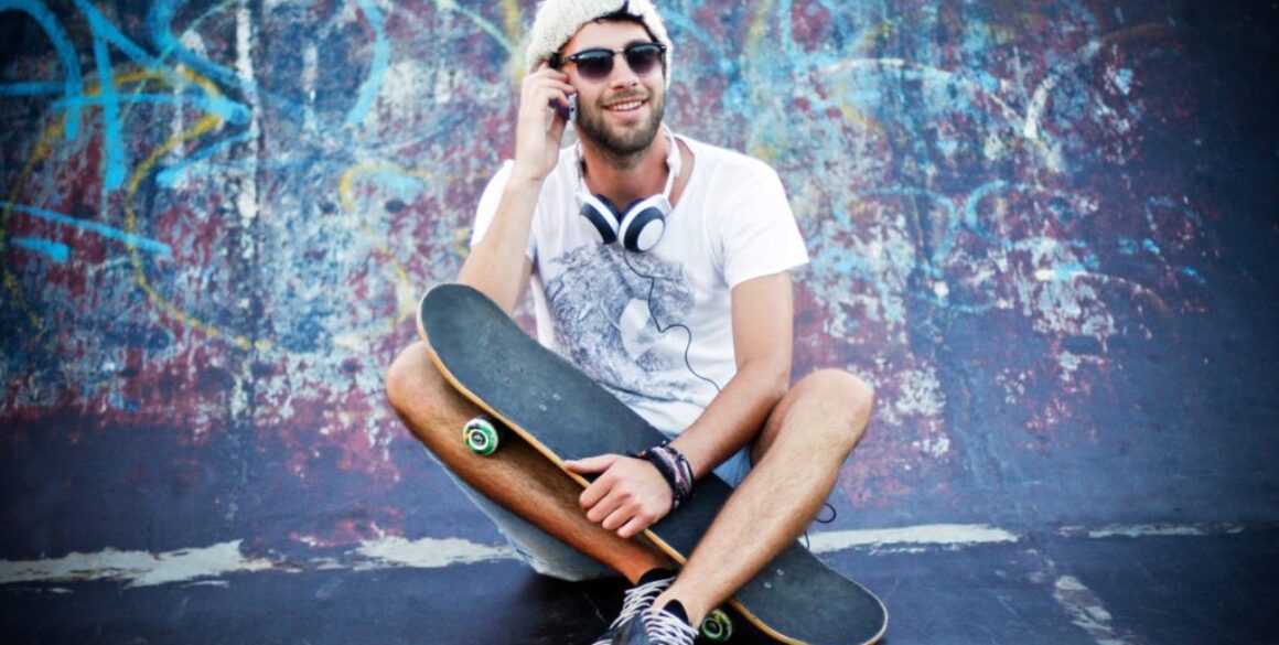 men-model-with-skate-outfit men-model-with-skate-outfit
