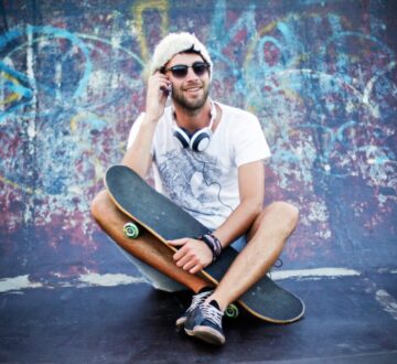 men-model-with-skate-outfit men-model-with-skate-outfit